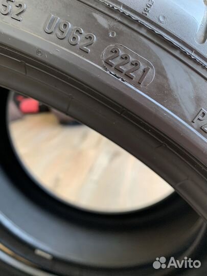 Pirelli P Zero 245/35 R20 95