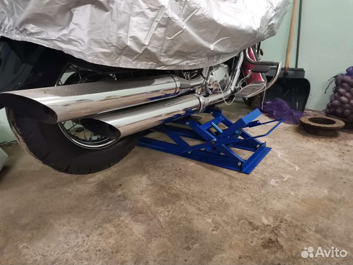 Домкрат для мотоцикла