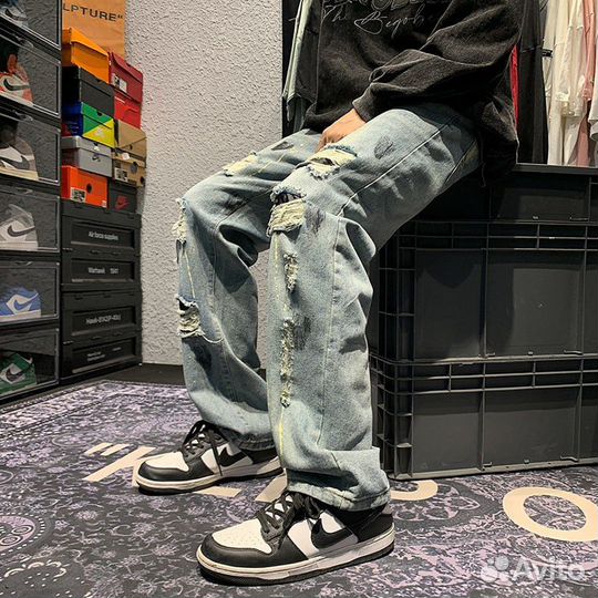 Джинсы Balenciaga Ipa SS24 на руках