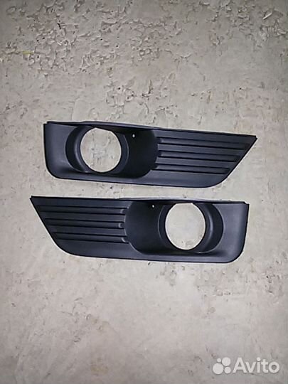 Оправа туманки ford focus II 05-08