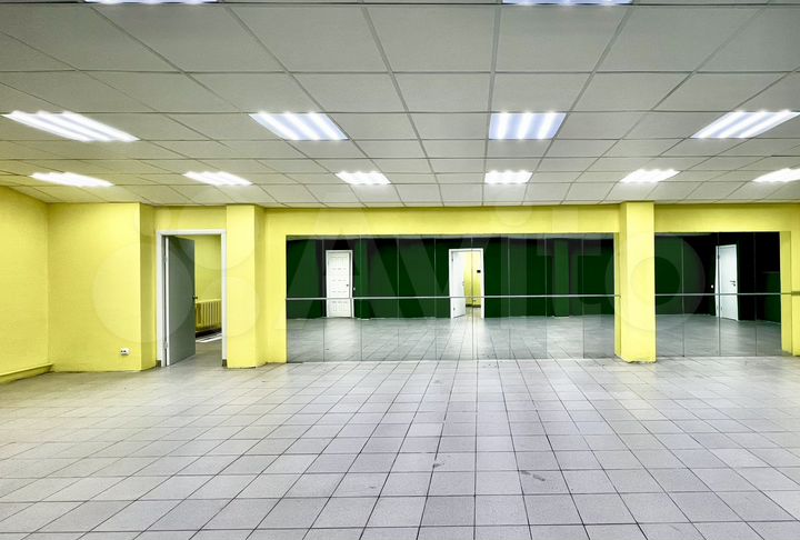 Помещение 156.8 м²