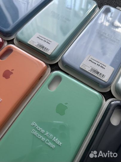 Чехол на iPhone