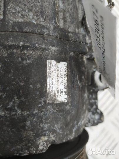 Компрессор кондиционера Mercedes Vaneo 2004