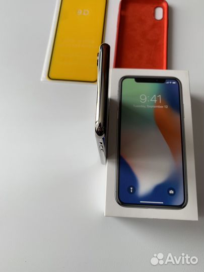 iPhone X, 64 ГБ