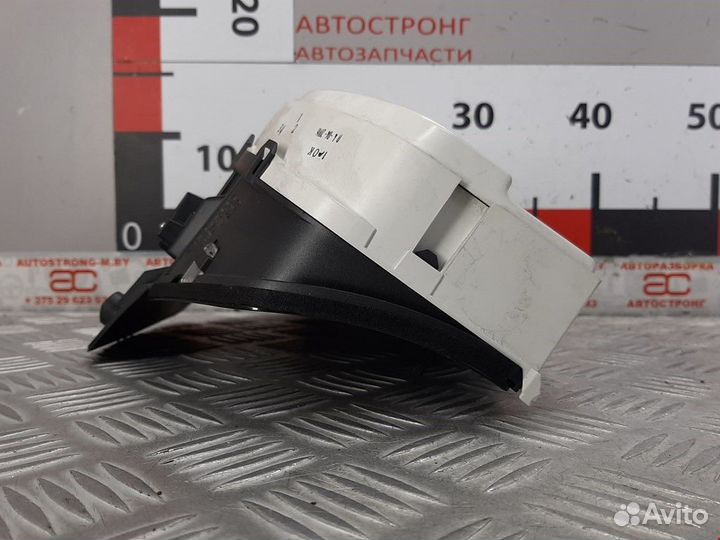 Щиток приборов (приборная панель) Volvo S80 2 2007