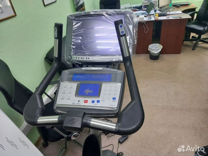 Велоэргометр Nautilus U916 профессиональный