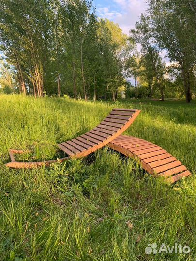 Шезлонг деревянный складной
