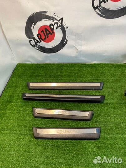 Порожек пластиковый(2) Toyota Camry AVV50 2AR-FXE