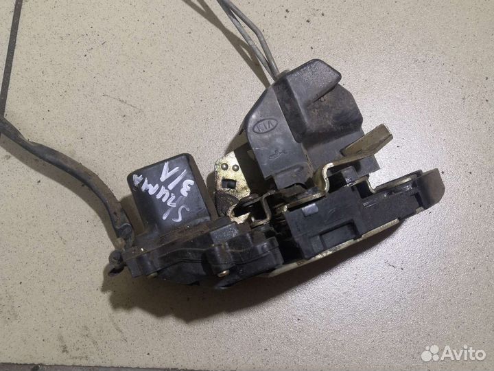Kia Shuma 2 Замок двери
