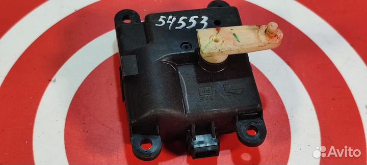 Моторчик заслонки печки Nissan Qashqai