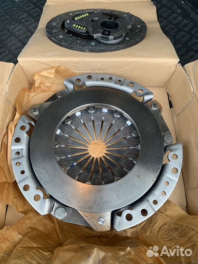 Сцепление Sachs на priora