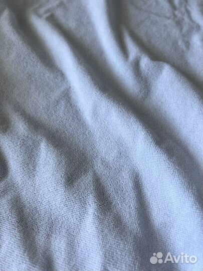 Наматрасник и простынь