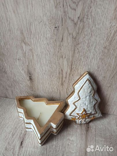 Свечи и подсвечники