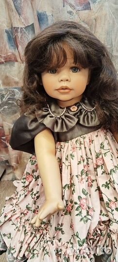 Кукла коллекционные виниловая Бутончик от Левениг