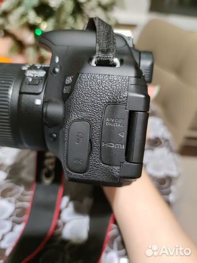 Фотоаппарат Canon EOS 600D