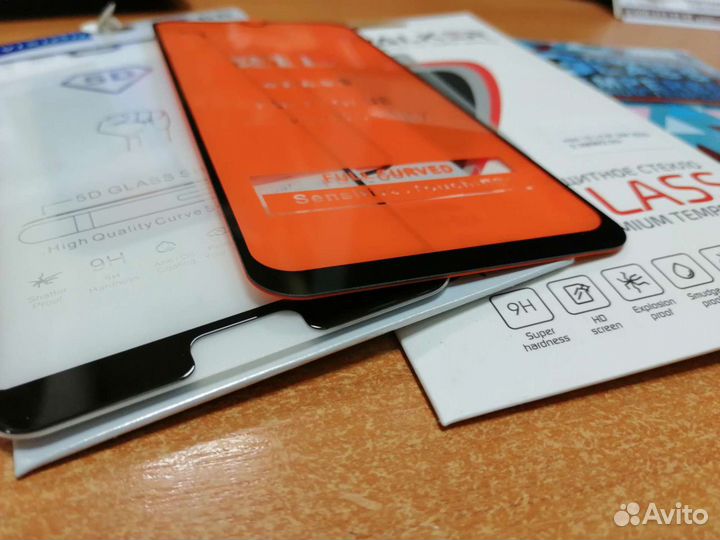 Защитное стекло