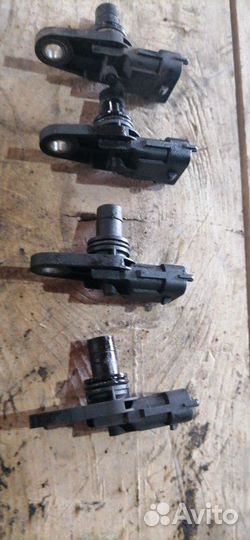 Датчик распредвала Opel Antara внедорожник 3.2