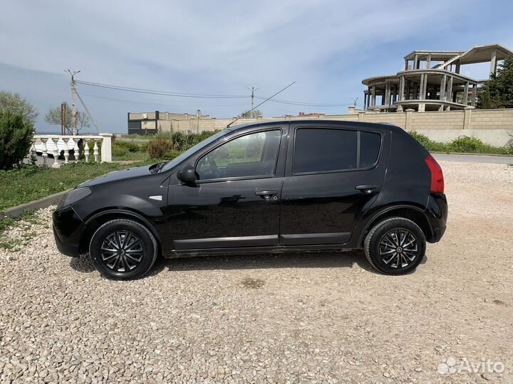 Renault Sandero, 2012