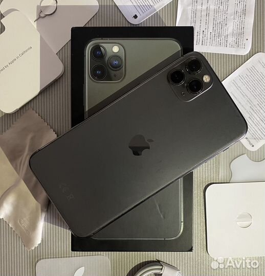 iPhone 11 Pro Max, 256 ГБ