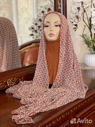 Шарф с пришитой шапочкой