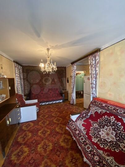 2-к. квартира, 47 м², 3/5 эт.