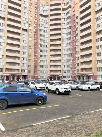 3-к. квартира, 84 м², 2/17 эт.