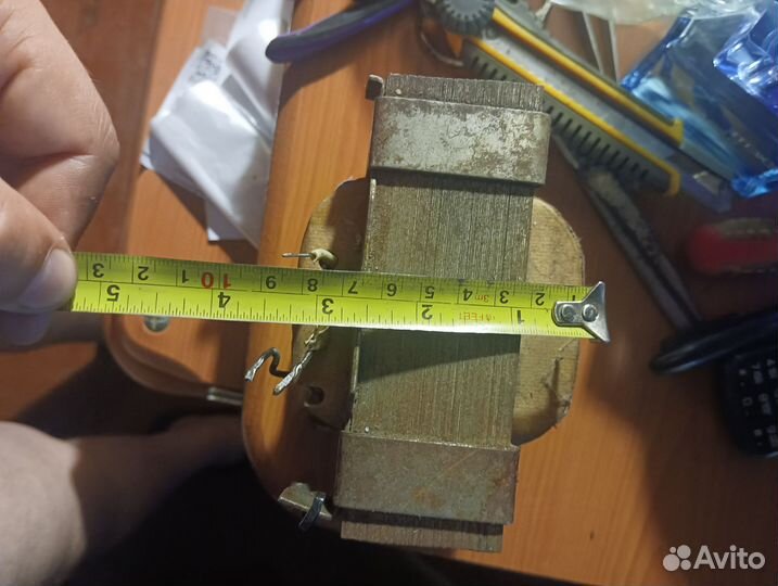 Понижающий трансформатор 220 12