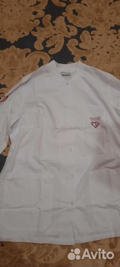 Медицинский костюм женский