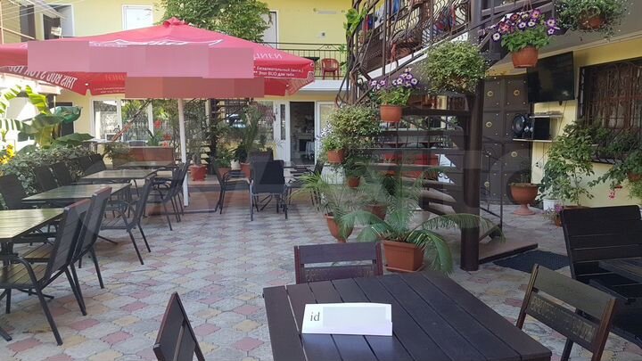 Дом 200 м² на участке 7 сот.