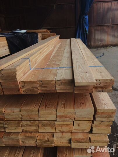 Доски лиственницы камерной сушки, размер 25x200 мм