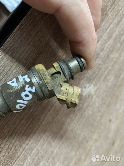 Форсунка Toyota 4A-FE 5A-FE 23250-16150