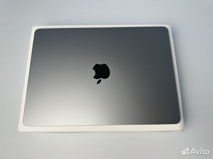 MacBook Air 13 2024 M3/16/512Gb 25 циклов, гаранти