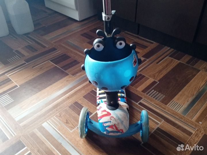 Самокат детский трехколесный светящиеся колеса
