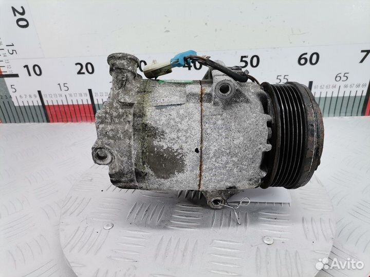 Компрессор кондиционера для Opel Zafira A 24464152