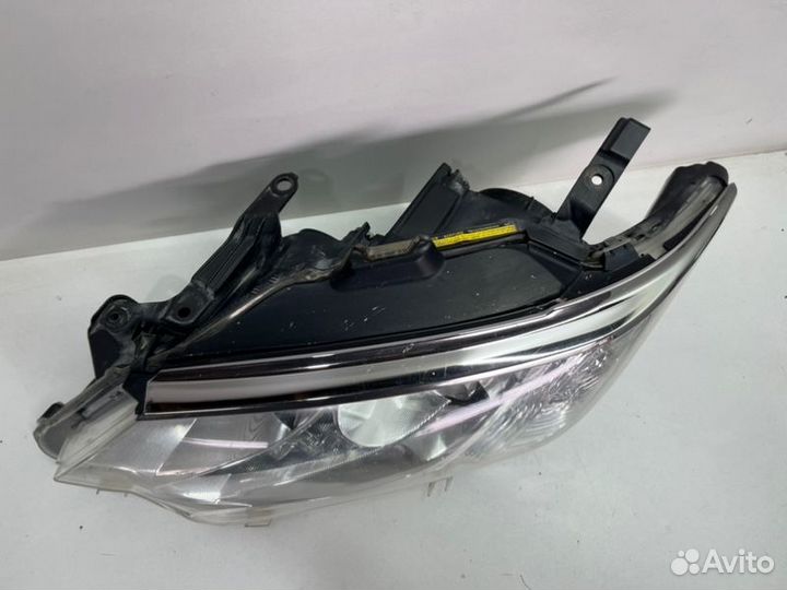 Фара адаптивная передняя левая Toyota Camry V55