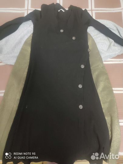 Продам 2 платье 1 штаны