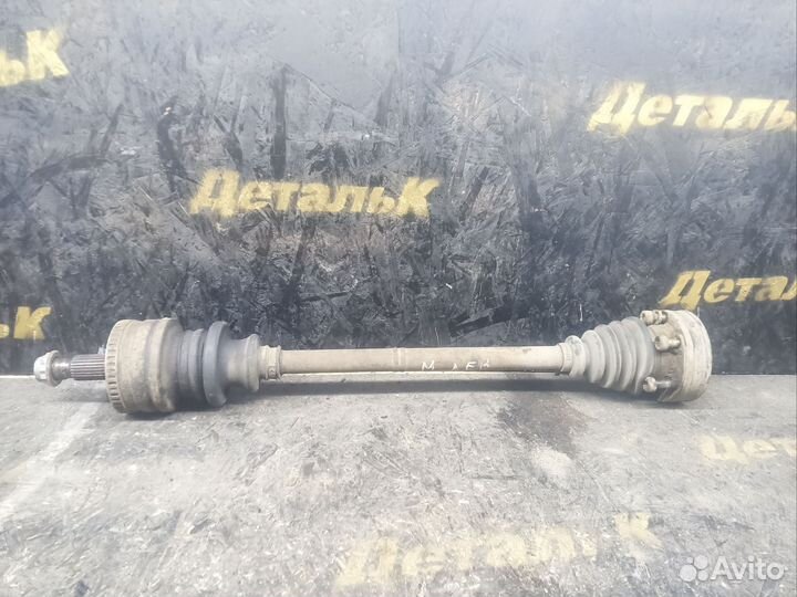 Привод задний левый mercedes Benz E 210