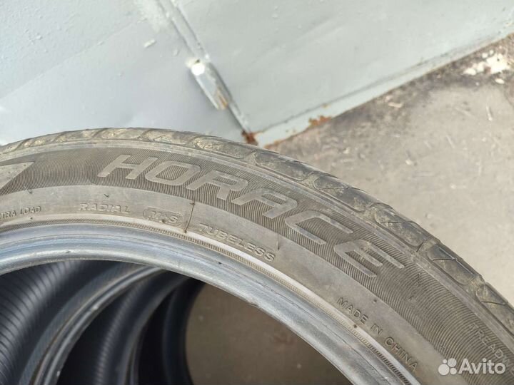Headway HU901 275/40 R20
