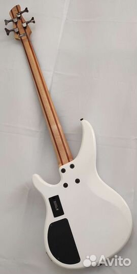 Бас-гитара Yamaha trbx 304