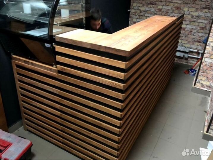 Витрина для торгового центра