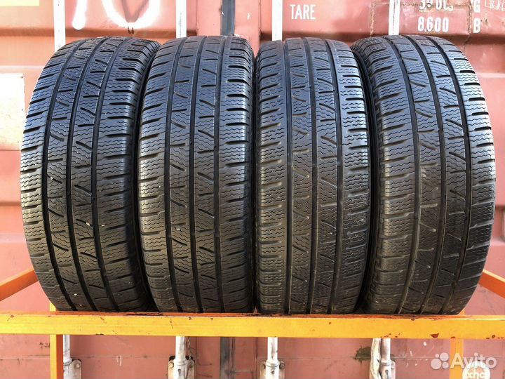 Pirelli Carrier Winter 215/65 R16C