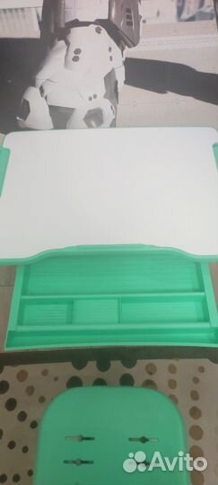 Растущая парта и стул