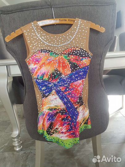 Купальник для художественной гимнастики