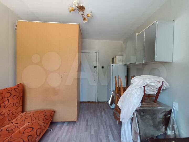 Комната 11,7 м² в 9-к., 1/5 эт.