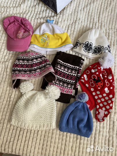 Пакет шапок на девочку 2-6 лет