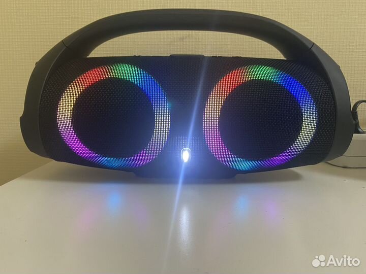 Колонка jbl BoomBox mini