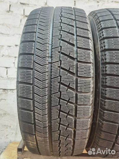 Bridgestone Blizzak VRX 215/55 R17 99W