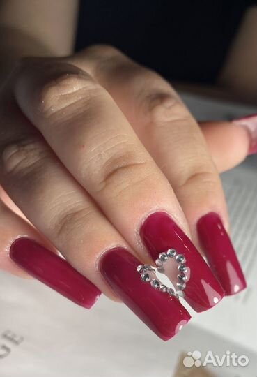 Наращивание ногтей