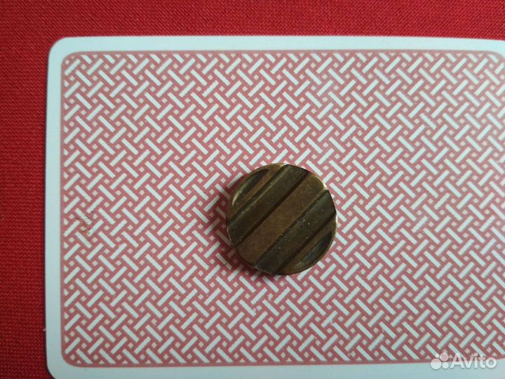 Жетон и монеты