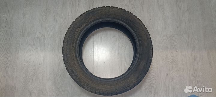 Pirelli Ice Zero FR 205/55 R16